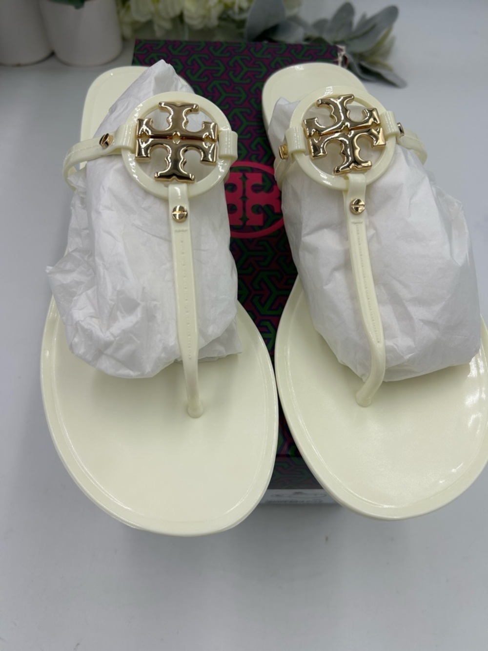 Women's TORY BURCH thong jelly sandals, size 11 - Picture 6 of 8